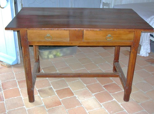 Petite table ferme - de,