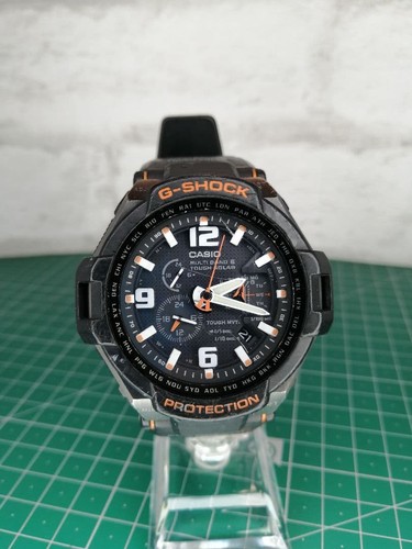 Montre solaire robuste