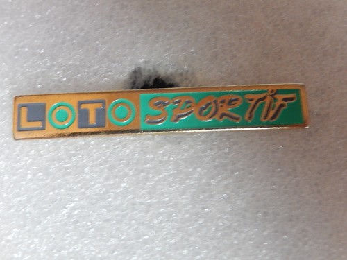 Pin loto sportif - -,
