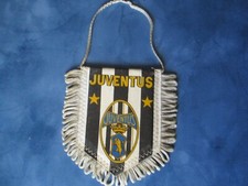 ANCIEN PETIT FANION FOOT   /
