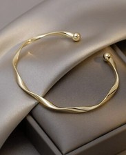 Bracelet Femme Torsadé Doré Or Bijoux Fin Jonc Jaune Ouvert Rigide Métallique