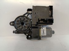 Moteur lève vitre avant droit