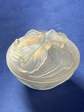 Boîte Bonbonnière En Verre Opalescent 1930 signé Costebelle No Sabino Lalique