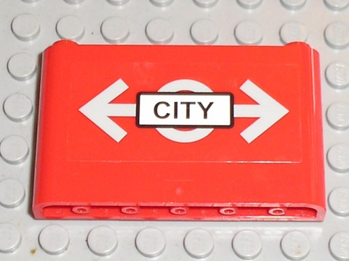 Gare lego train red windscreen - train,