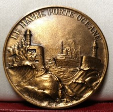 1977 50mm port le Havre Normandie bronze art medal ocean liner ship