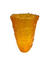 Vase en verre moulé à décor