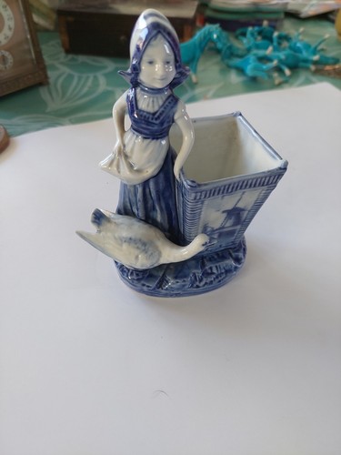 Figurine fermière son - et, oie