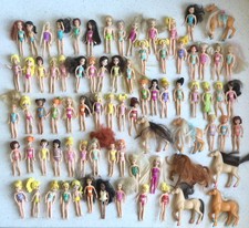 Gros lot poupées figurines - /,