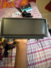 Écran GPS Multimédia Tactile pour BMW Série 1 – Neuf + Caméra de recule intégré.