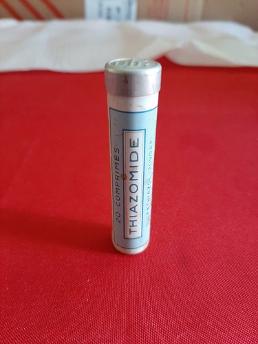 Ancien tube pharmacie - ancien,