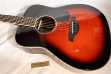 Guitare acoustique Yamaha Folk
