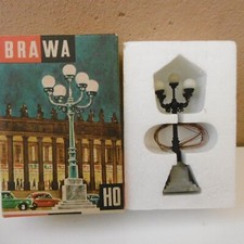 BRAWA  HO   LAMPADAIRE à 5 lumières électrifié  neuf en boite