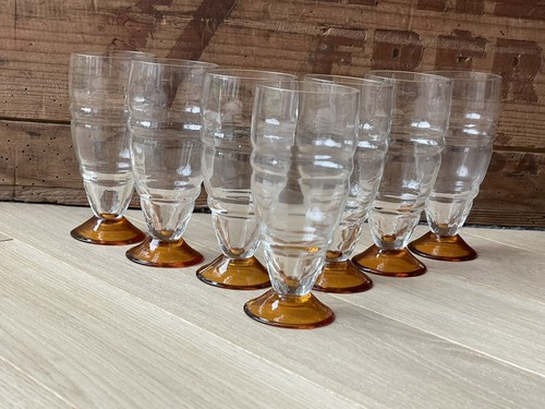 Ensemble verres à pied - de,