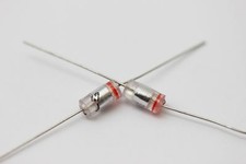 CONDENSATEUR STYROFLEX 47pF
