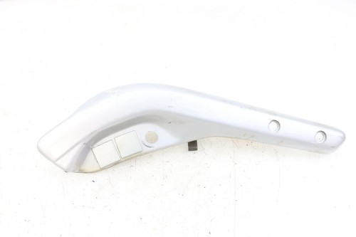Cache chassis lateral - cache, gauche