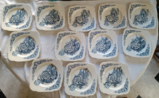 12  SUPERBES ASSIETTES