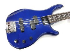 Guitare basse électrique