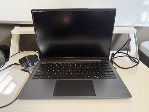 Used portable monitor - 14.1",