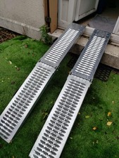 Rampe antidérapante pliable