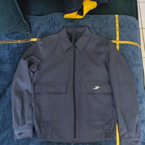 Veste ancienne facteur la - de,