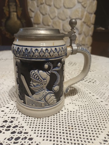 Ancienne chope bière - à,