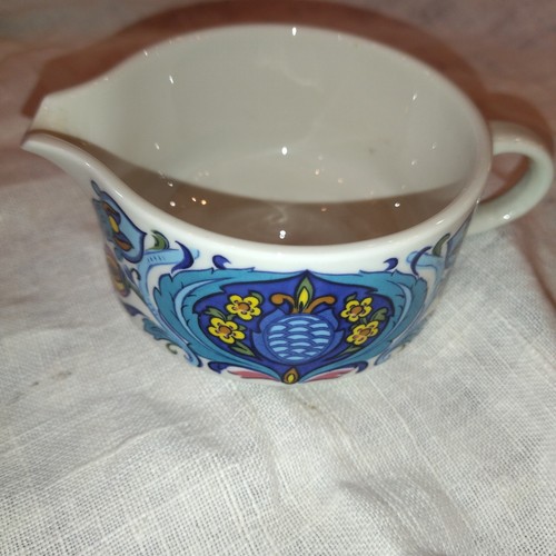 Crémier pot à - /,