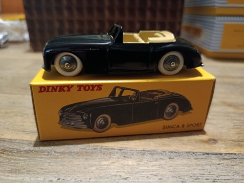 Dinky toys simca 8 - 24,