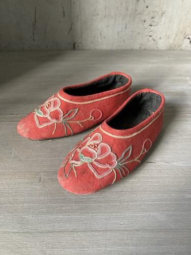 Chaussures anciennes bébé - chaussures,