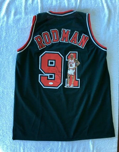 Dennis rodman autographed nba - dennis,