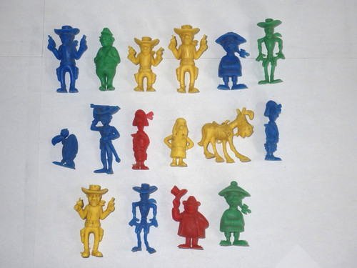 Lot figurines - de, 16