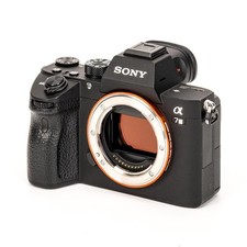 Appareil photo Sony Alpha 7 III (noir)