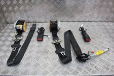 Jeu ceinture securité avant -