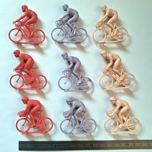 Lot cyclistes en - de,