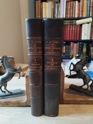 Livre ancien chateau - livre,