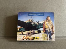 Maquette Militaire Figurine Soldat Personnel de la R.A.F Heller 1/72