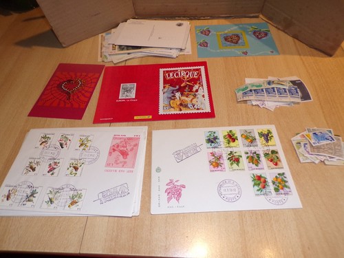 Lot timbres sur - de,
