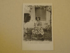 Carte postale ancienne. Femme malgache. Sainte Marienne. Madagascar