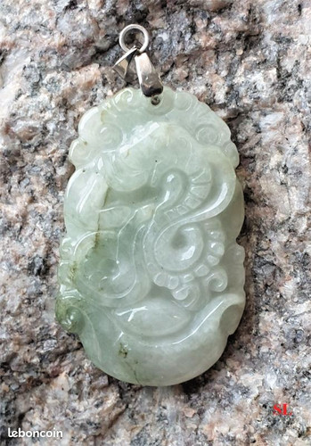 Joli pendentif jade serpent - joli,