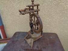  ancien rouet objet de métier