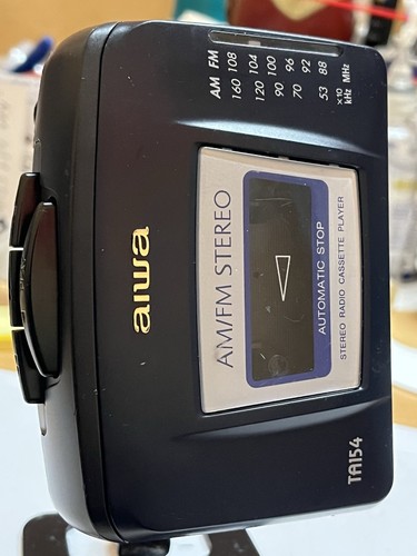 Aiwa portable radio - aiwa,