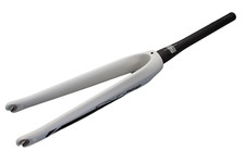 CKT 369 SLR Charbon Fuselé