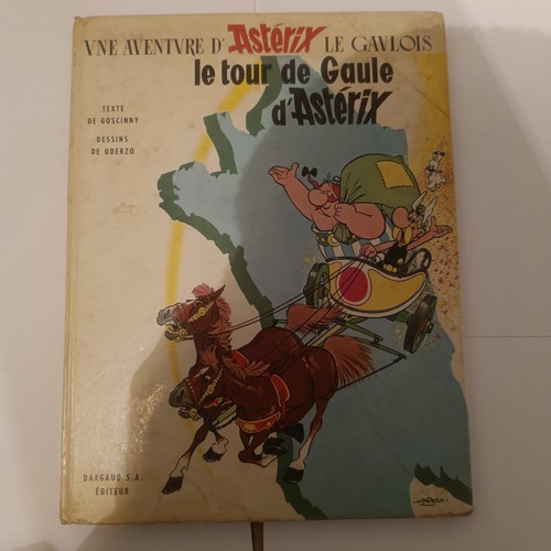 Astérix tour de gaule - –,