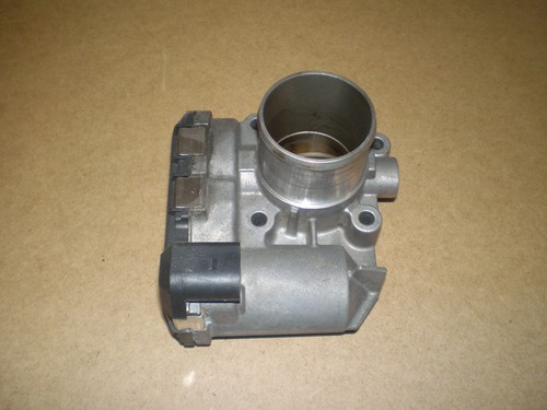 Boitier papillon renault - boitier,