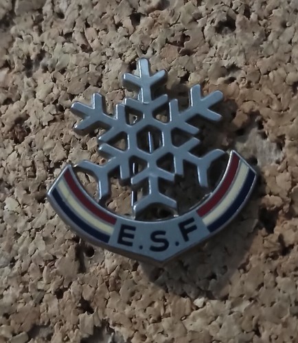 Broche pin badge - broche,