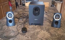 Système audio Logitech 2.1