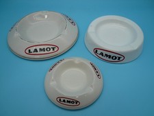 Lot de 3 anciens Cendriers  /