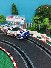 Voiture pour circuit Carrera