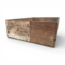 Ancienne boîte en bois -