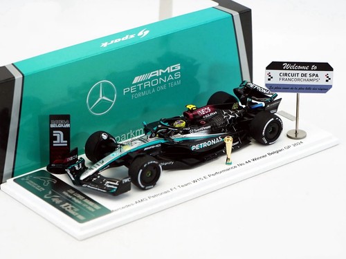 Sp646 mercedes w15 - f1, #44