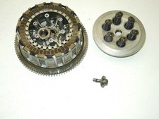 Cloche + noix + plateau + disque embrayage YAMAHA 750 FZ GENESIS de 1993